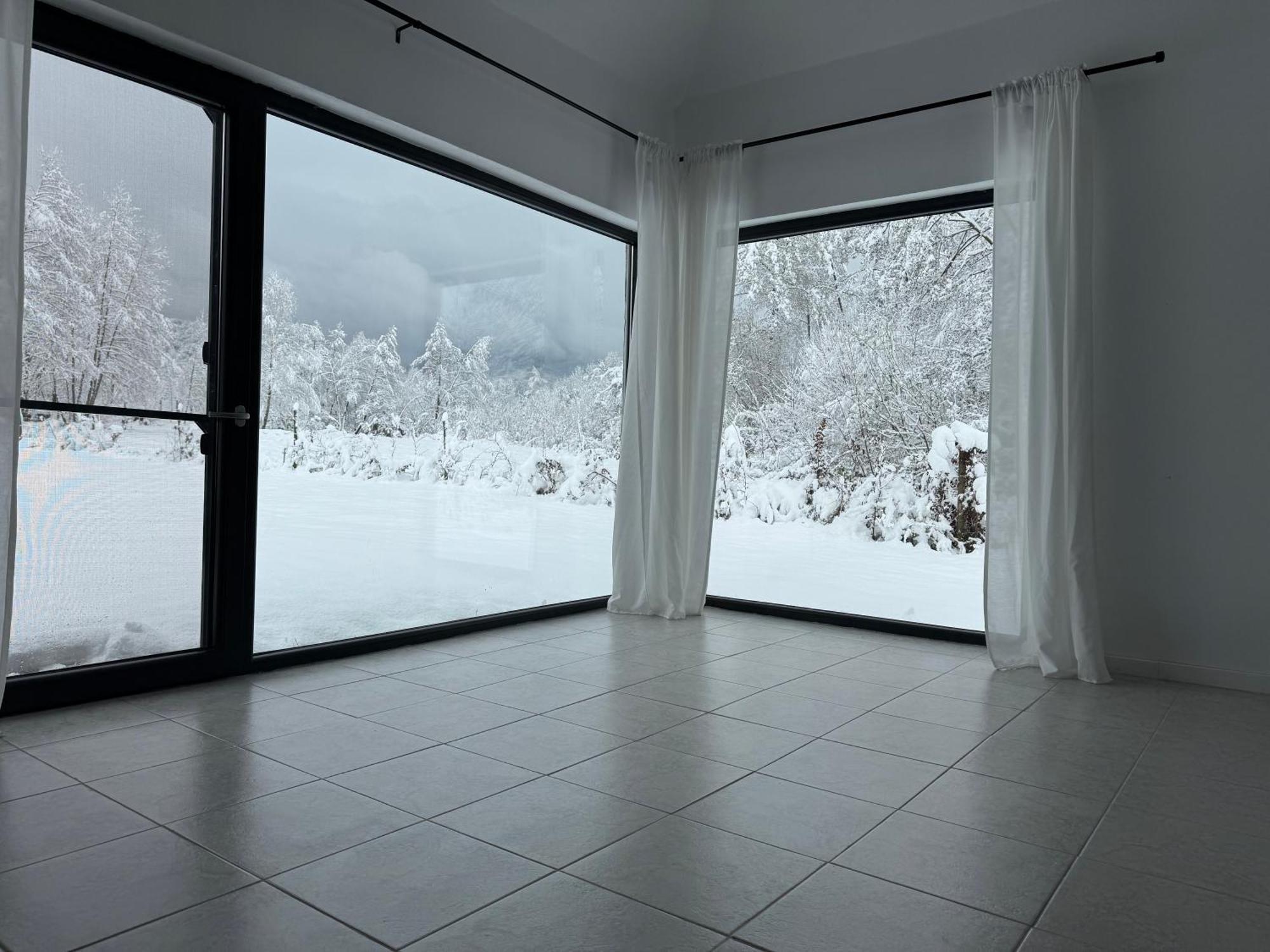 Cottage Bytheriver Arpasu de Sus Экстерьер фото